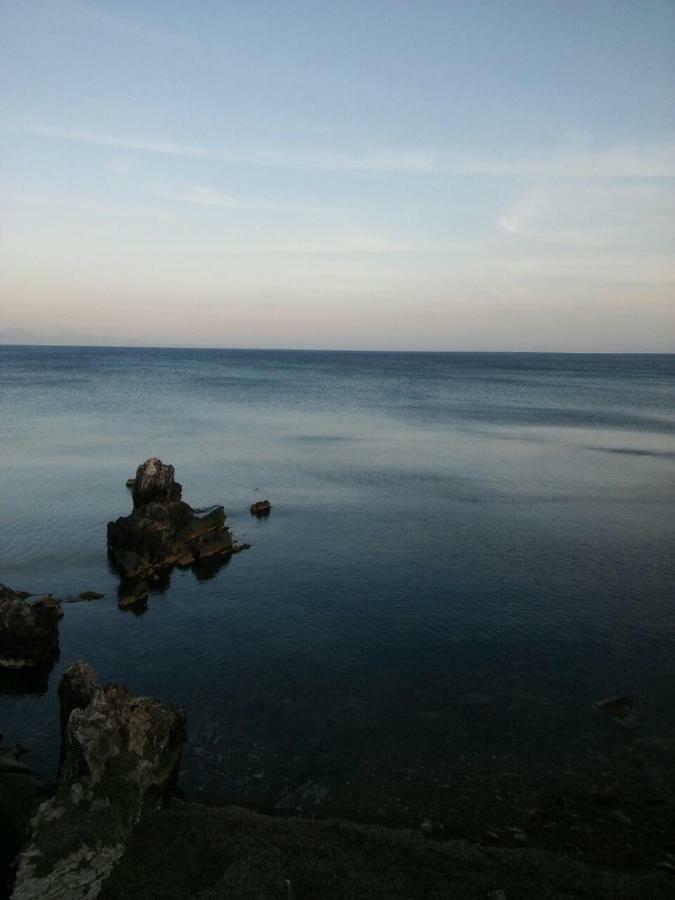 Seafront Studio With Direct Beach Access Koroni  Exterior photo